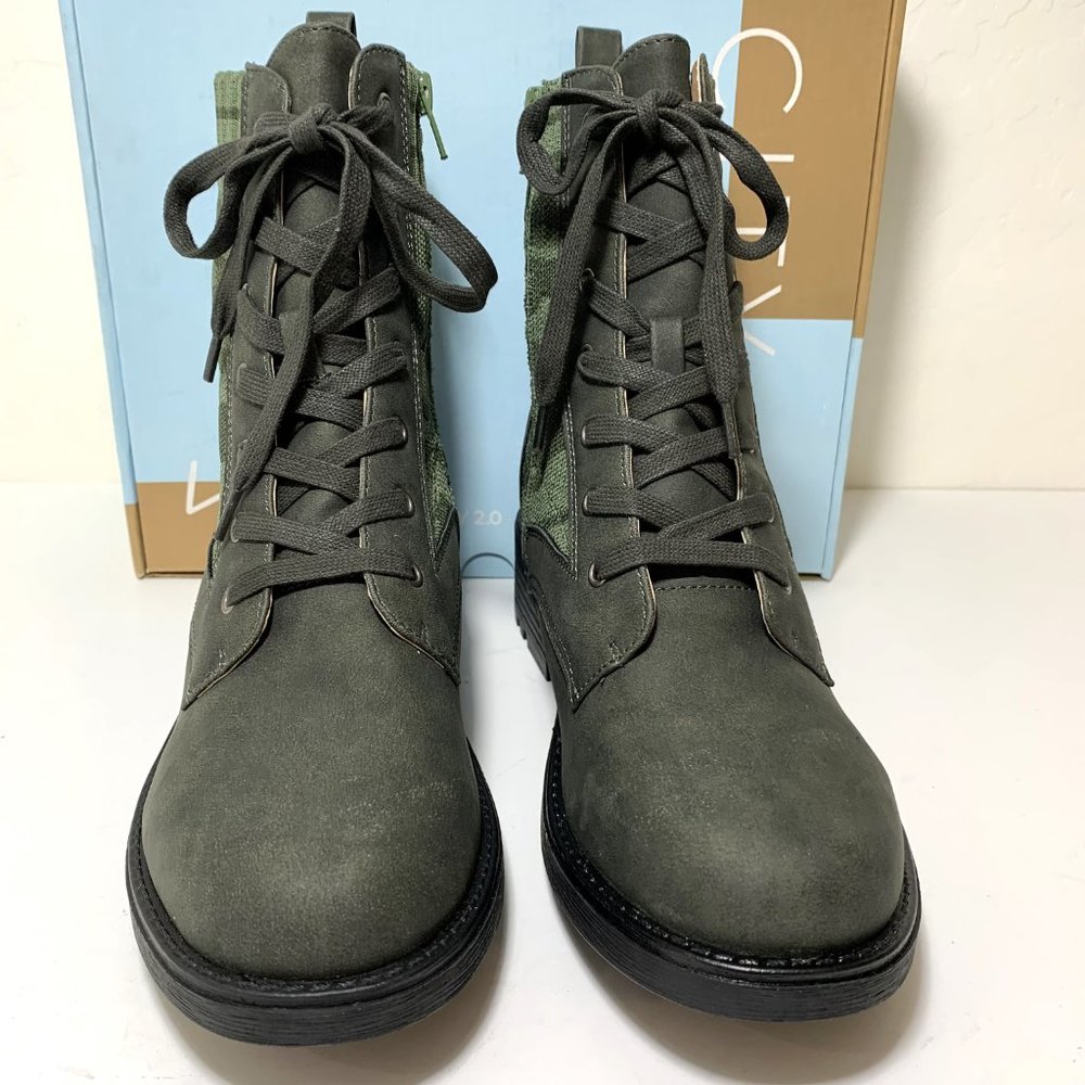 LifeStride Knockout Camo Boots Lace Up Lug Sole Booties Olive Green Size 8 NEW - Picture 3 of 8
